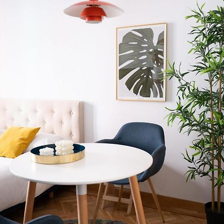 Estudio Calle Del Barquillo مدريد المظهر الخارجي الصورة